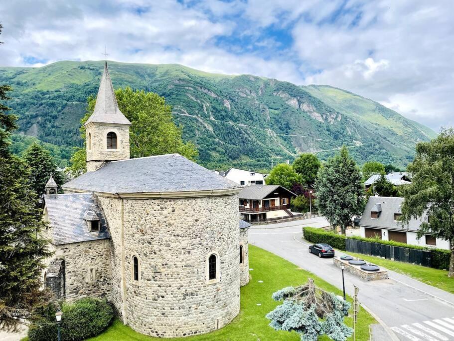 Charmant Appartement Idealement Situe Saint-Lary-Soulan Luaran gambar